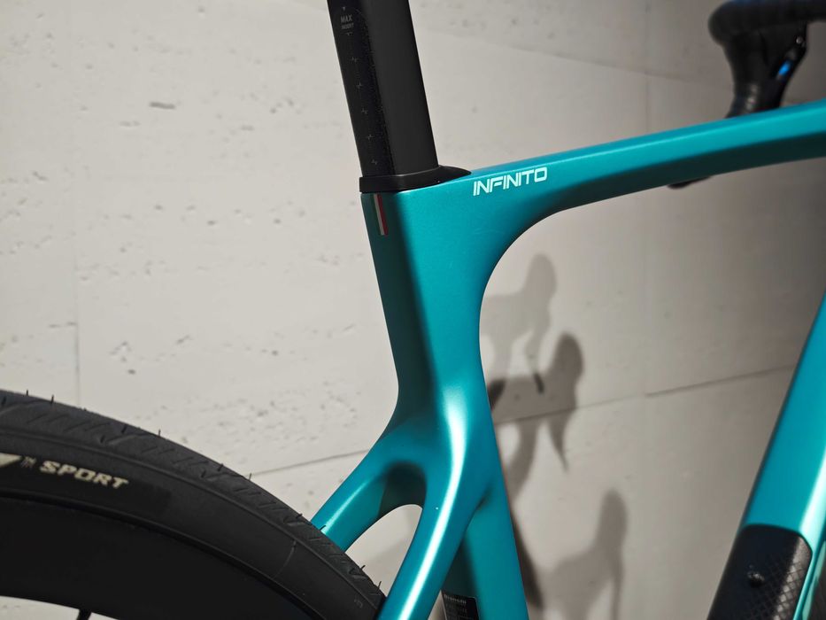Nowy rower szosowy Bianchi Infinito 2026 celeste RATY 0% VELOPOLIS