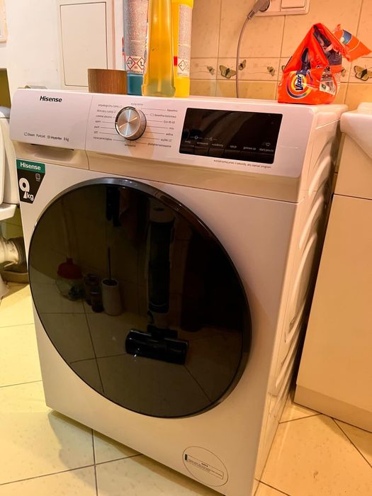 Pralka 9kg, prawie nowa, Hisense, funkca parowa