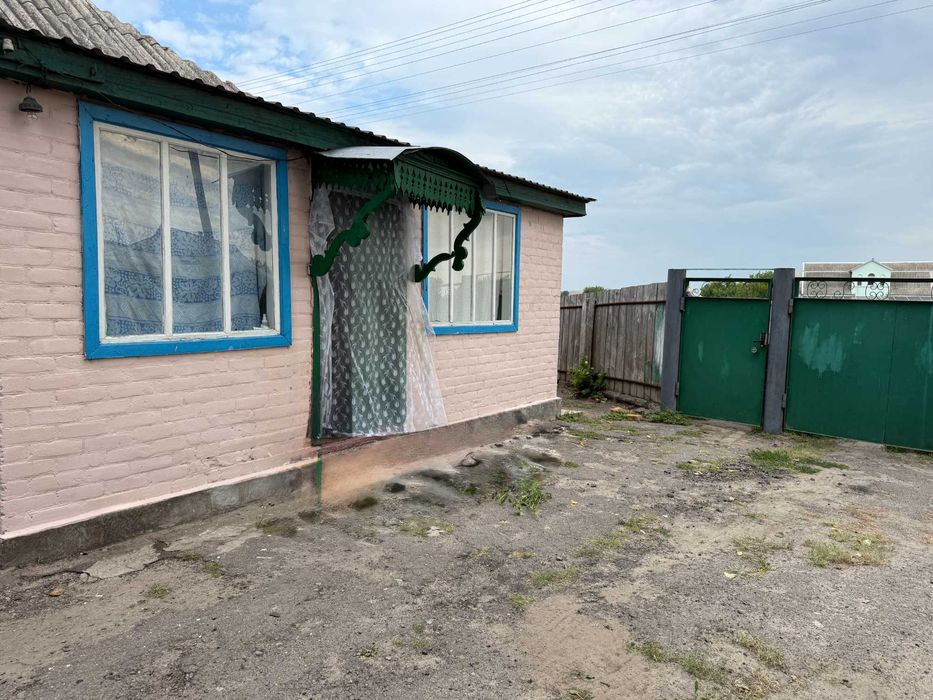 Продаж будинку в с.Руська Поляна біля лісу