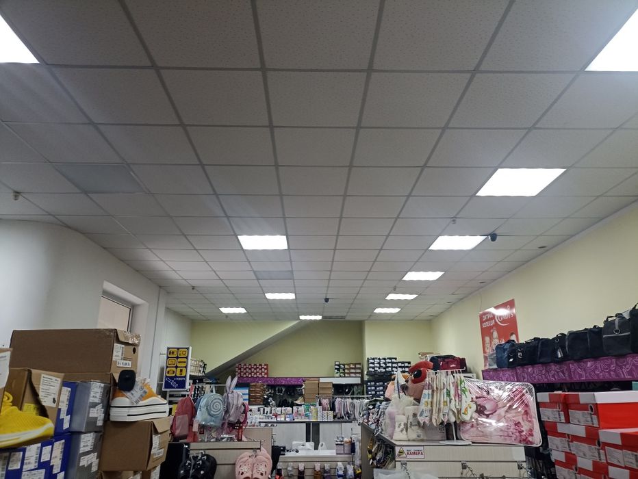 Продам ТЦ Альфа в Центрі міста Бердичів Житомирська область