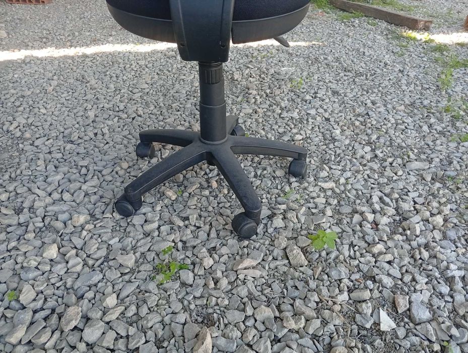 Cadeira de escritório rotativa 360º