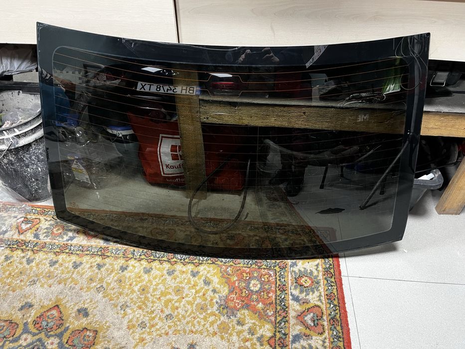 Стекла Hyundai Sonata nf V 04-10