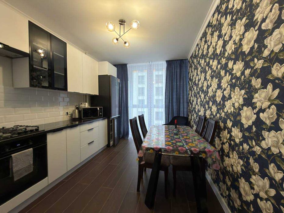 Оренда 2 кімнатної. Обжитий будинок