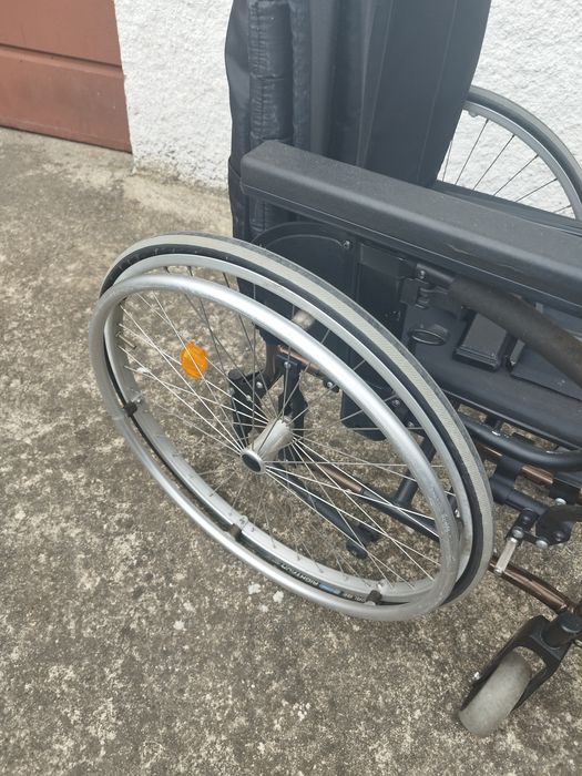 Cadeira rodas ultra leve