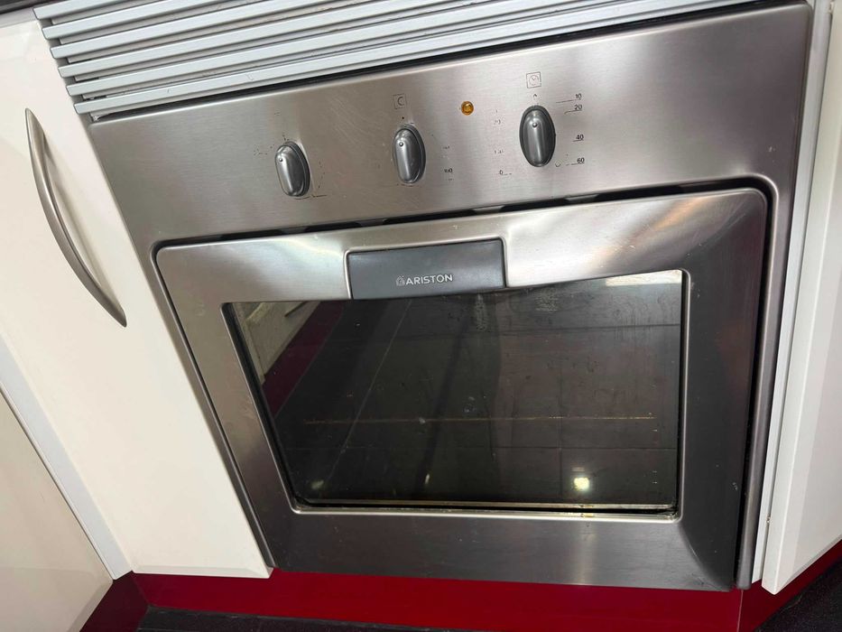 Forno eléctrico Ariston