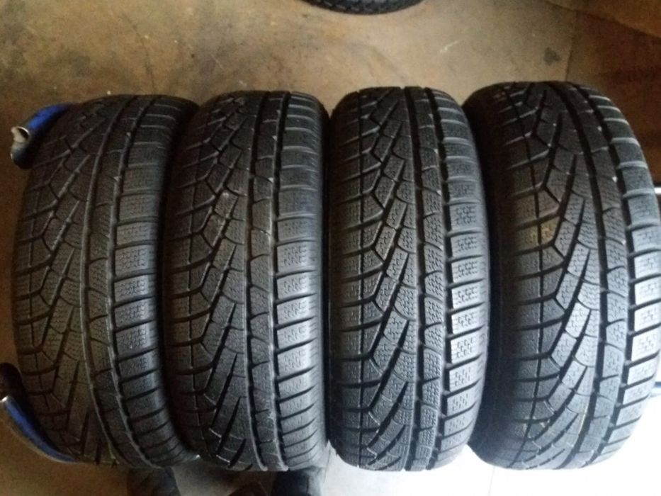 195/55/16 R16 Pirelli SottoZero Winter 240 4шт зима