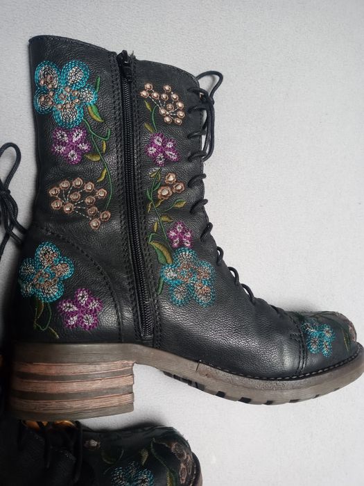 Buty sztyblety botki skórzane haft BRAKO
