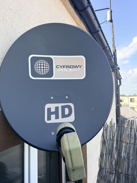 Antena satelitarna z konwerterem
