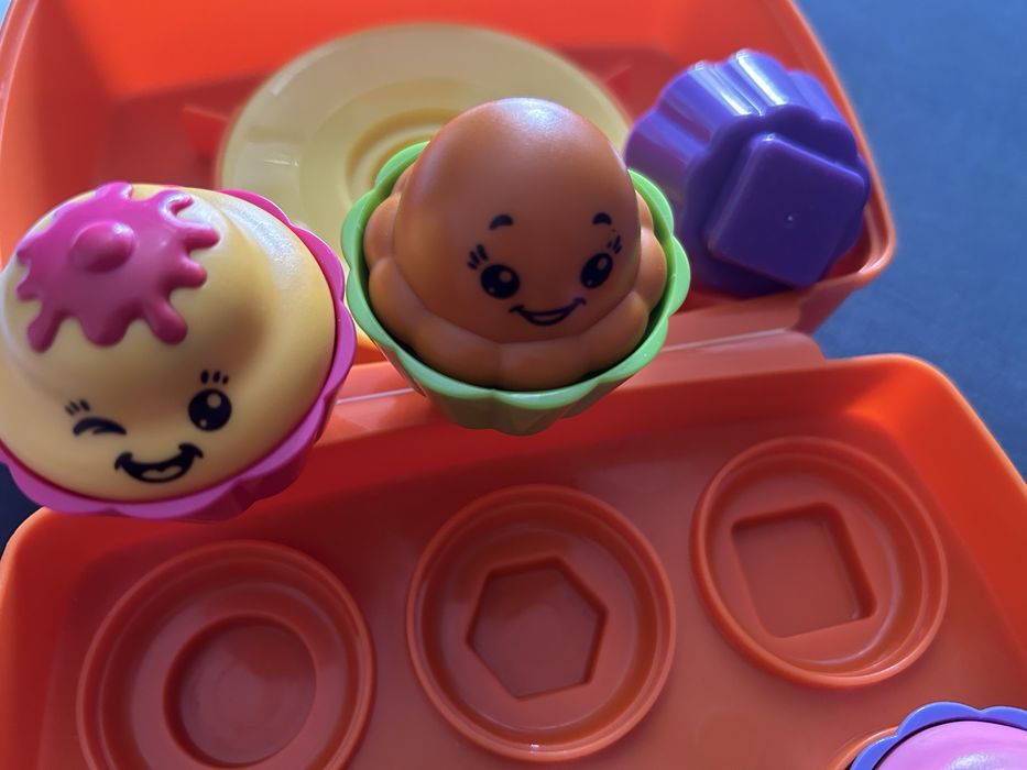 Tomy сортер кекси