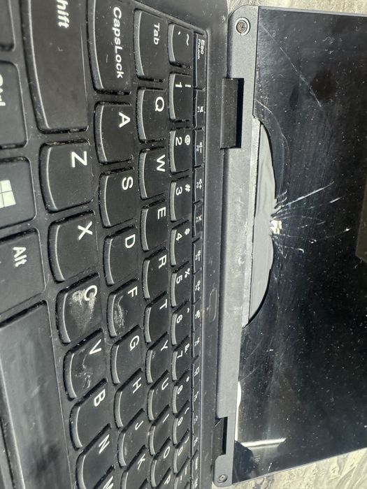 Ноутбук Lenovo ThinkPad Yoga 11e G6 - 11,6"/M3-8100Y/8gb/128gb ssd