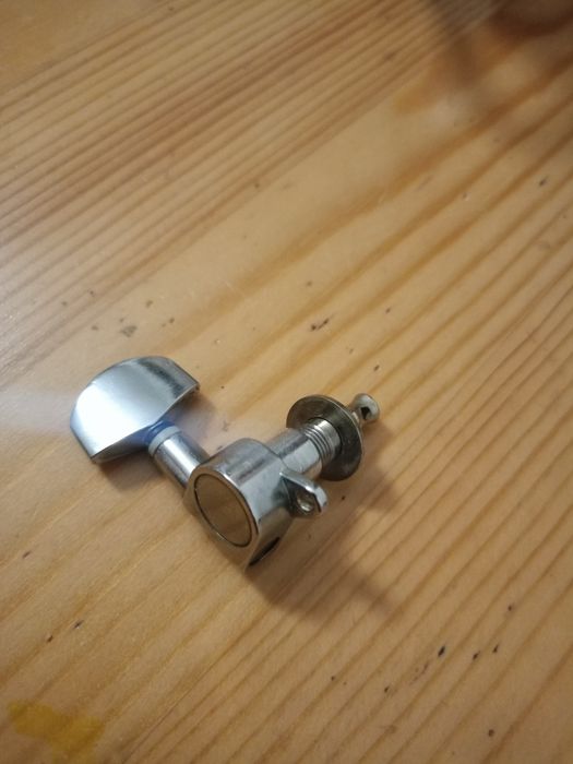 Klucz typu Ibanez 2MH1DC1L6C-E Gotoh Grover Kluson