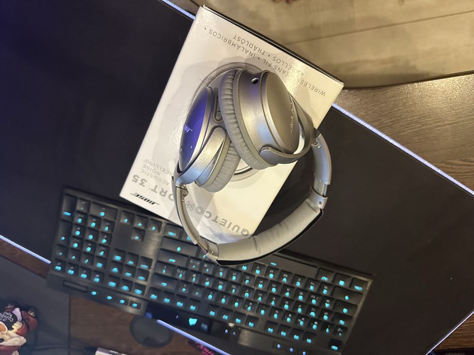 Навушники - Bose QuietComfort 35 wireless headphones silver