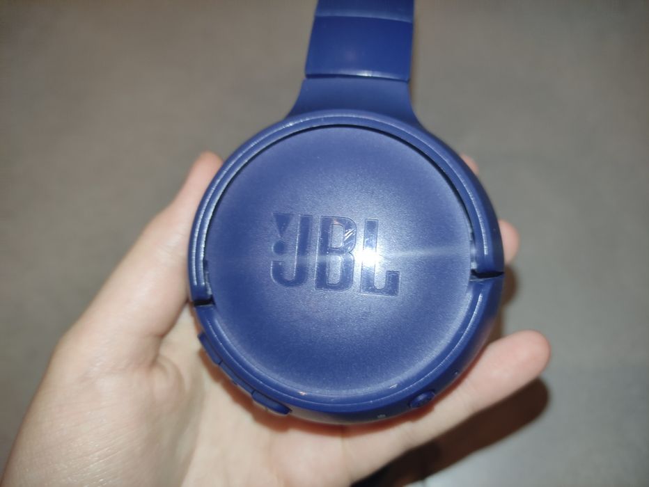 Słuchawki JBL granatowe bezprzewodowe