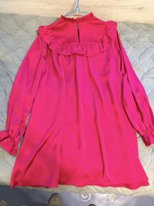 Рожева коктельна сукня