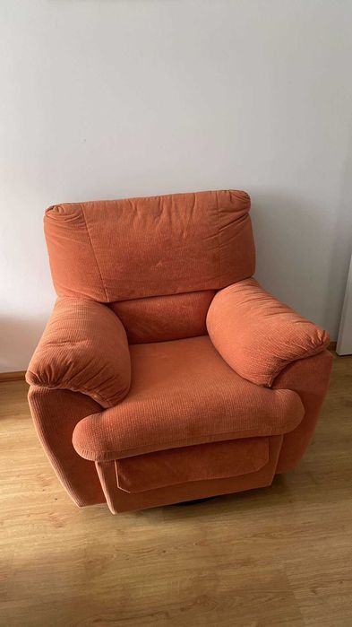 Zestaw wypoczynkowy KLER – sofa 3-osobowa + fotel z funkcją relaksu