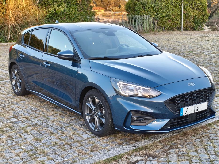 Ford Focus 1.0 125cv MHEV ST Line — photo 2