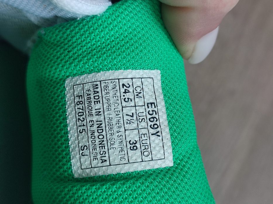 Кросівки асікс Asics
