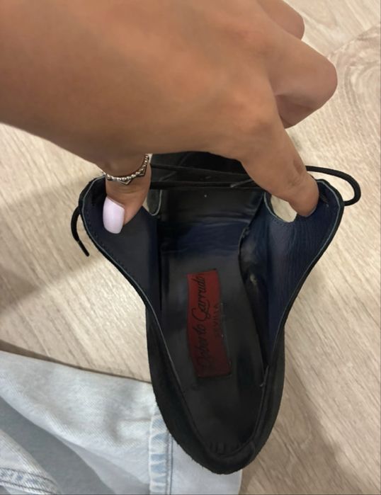 Sapatos de Sevilhanas- Roberto Garrudo