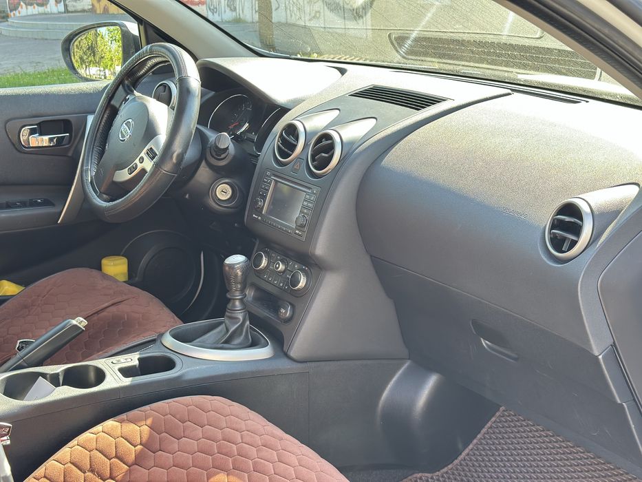Продам Nissan Qashqai 2012 1.5 D