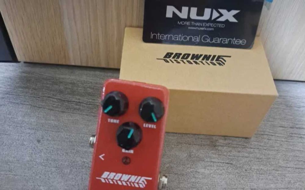 Pedal de distorção nux