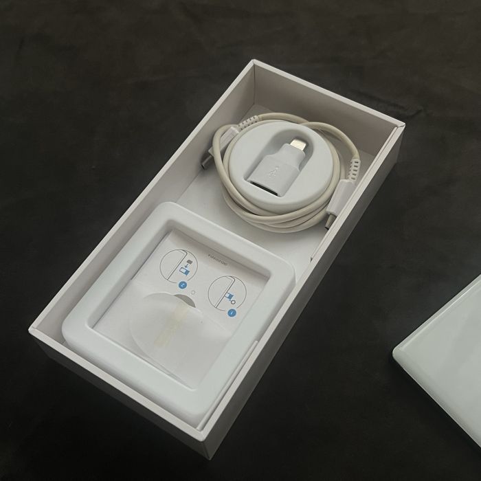 Телефон Google Pixel 6 8/128 90гц Стан ідеал