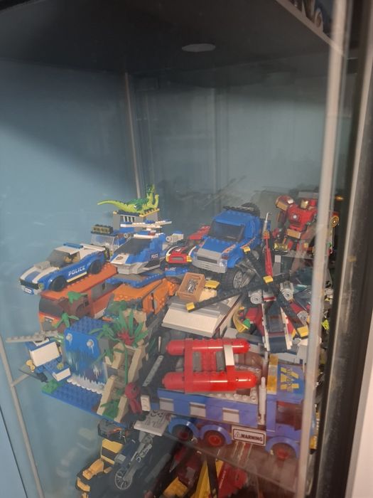 Várias legos montados