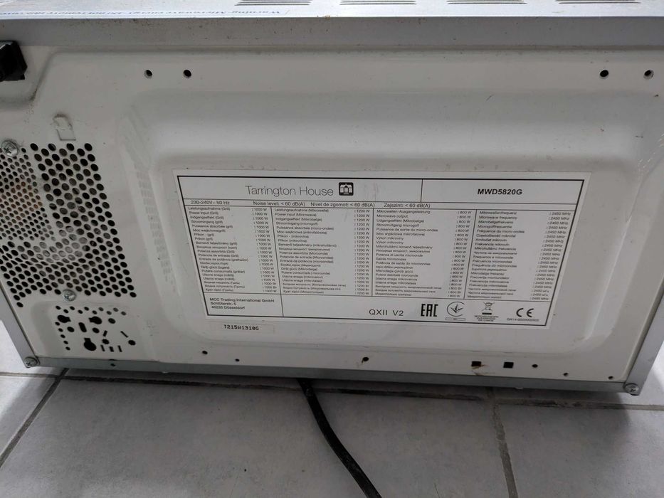 Micro Ondas 1200 W - em Bom estado - a funcionar