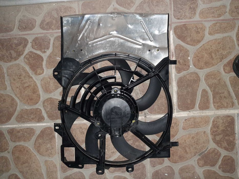 Wentylator peugeot 2008