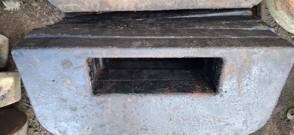 Ciagnik URSUS C 360 3p obciazniki na przod