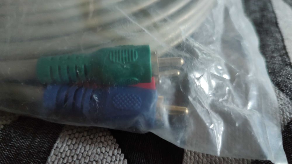 Продам кабель тюльпан-тюльпан