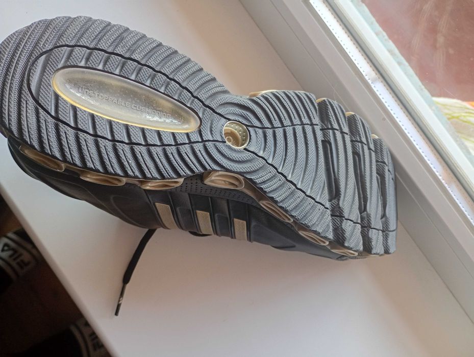 Чоловічі кросівки Adidas