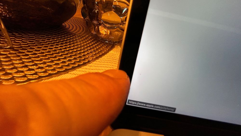 Apple macbook pro 13 i5 16 256 ssd 4 th touchbar nowa bateria 38cykli