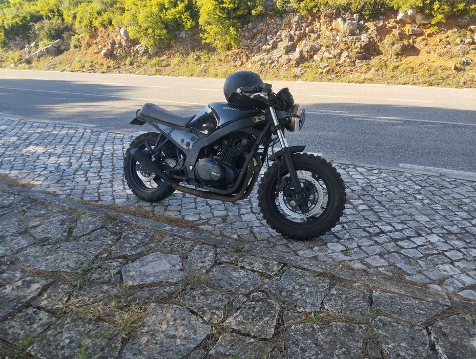 Suzuki GS500 café racer