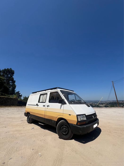 Campervan - Renault Trafic 2.5 -