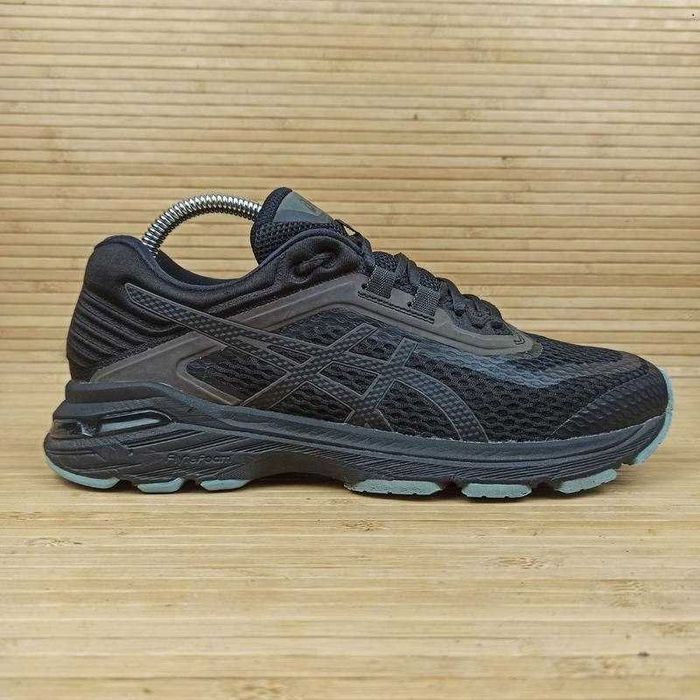 Кросівки бігові Asics GT-2000 Розмір 40 / 26 см.