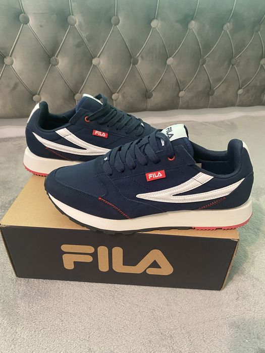 Чоловічі кросівки FILA 45 розмір