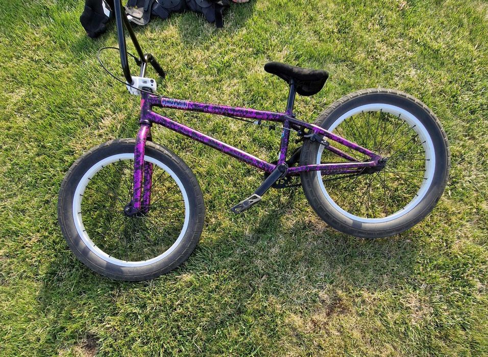 Rower BMX jak nowy! dodatkowo ochraniacze plus kask
