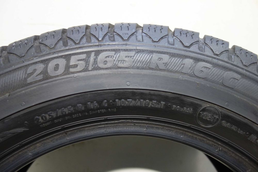 Opony zimowe 205/65/16C - SEMPERIT Van-Grip 2