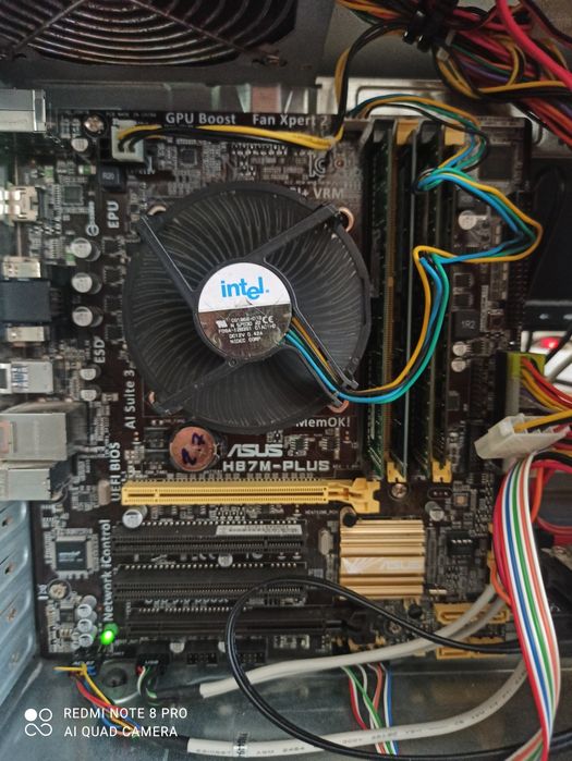 Torre Core i3 com RAM 8GB