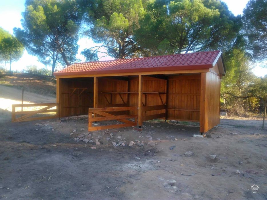 abrigos para animais / estábulo - Madeira&Conforto - anm.2