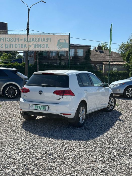Продам Volkswagen Golf 2012 рік можлива розстрочка,кредит,обмін!