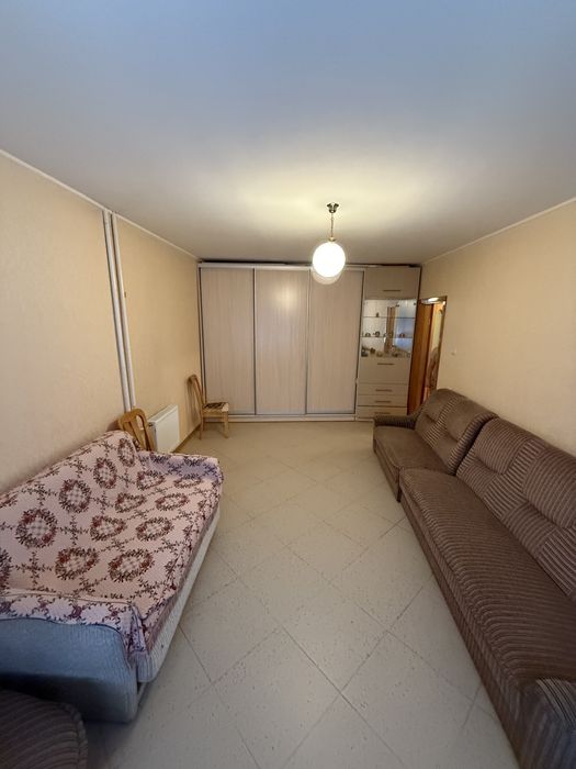 Продаж 2 кім квартири на Незалежності 58.