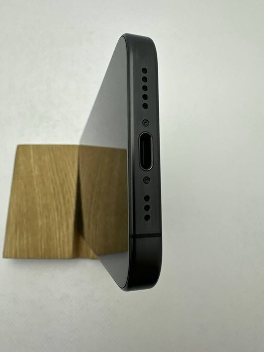Iphone 15 pro  15 pro max 256  used, як новий