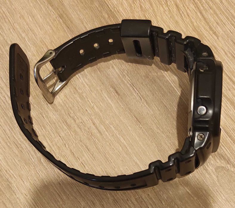 Годинник Casio G-Shock GW-M5610