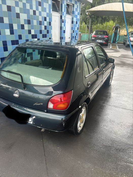 Fiesta 1995 - Engine 1.2518395766936053762