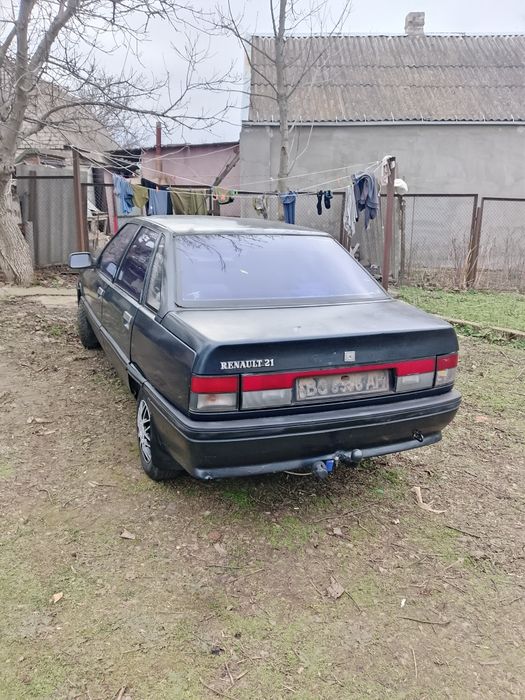 Продам Рено 21 торг.