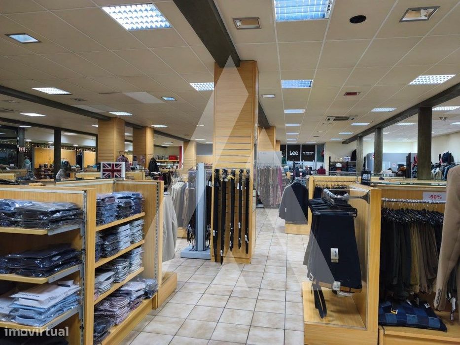 Loja para Trespasse - centro de Mira