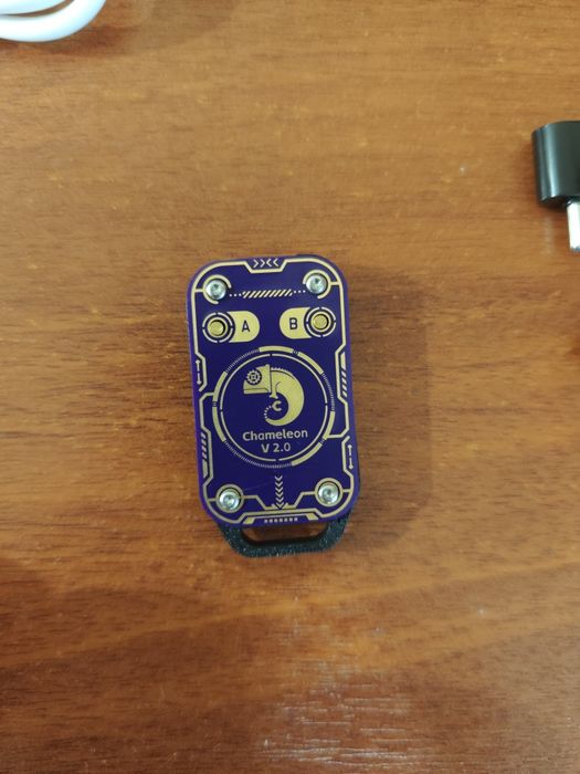Chameleon ultra v 2.0 RFID NFC ключи