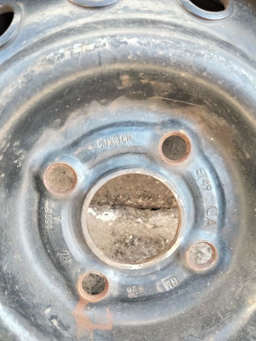 Диски R13 в хорошому стані.