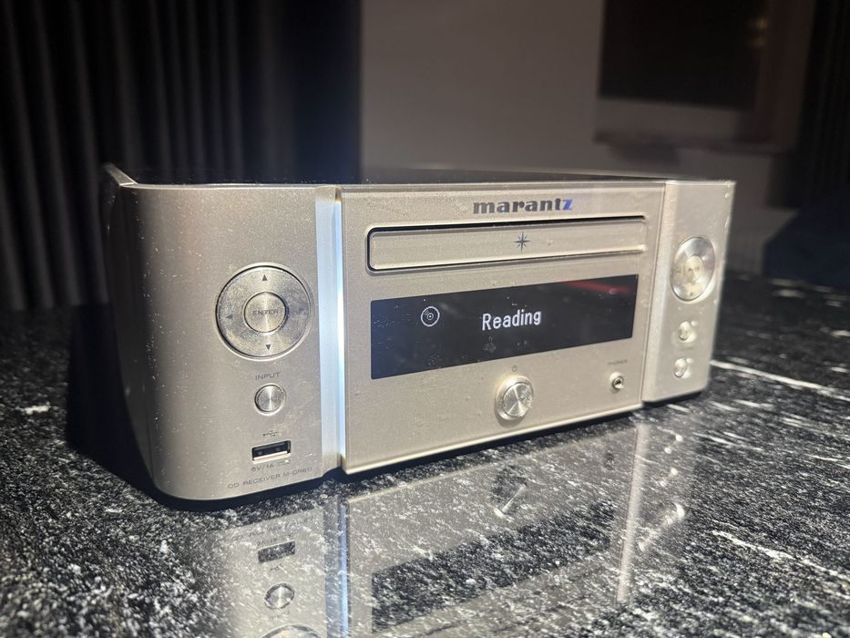Amplituner Marantz M-CR611
